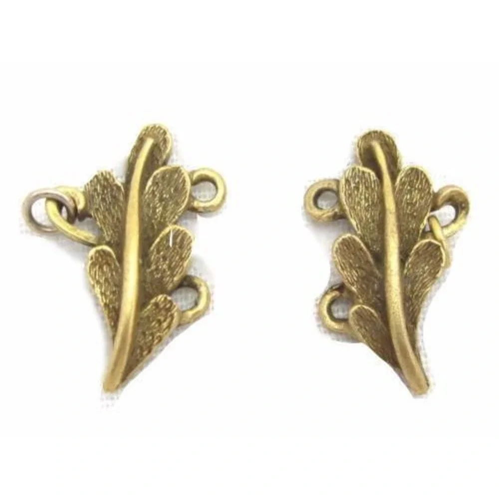 Vintage Pretty Floral Leaf Necklace Gold Toned 2 Part‎ Jewelry Clasp Components